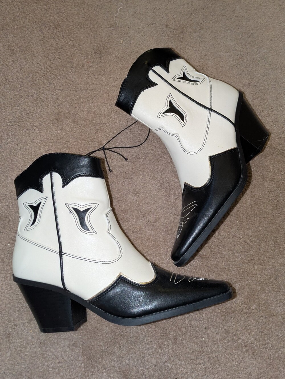 NWT Forever 21 Cowboy Booties